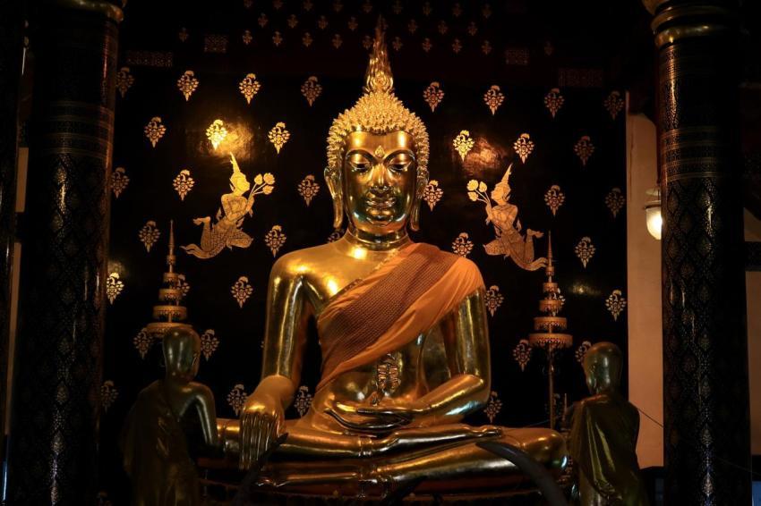 buddha statue 2442883
